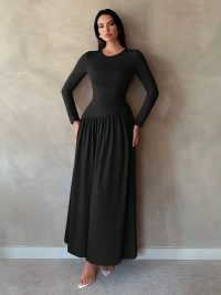 Base Pleated Solid Color Long Dress
