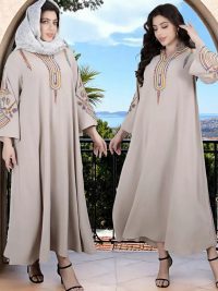 Large Size Women's Middle East New Muslim Embroidered Pullover Dress