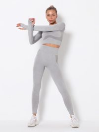 Seamless yoga sports suit women