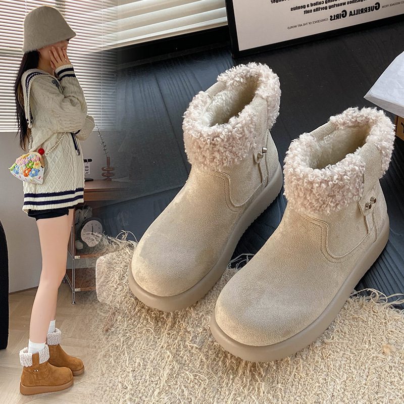 Buy Women's Clothing Online | Buy Trending Dresses for Women