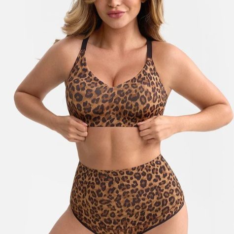 Buy Women's Clothing Online | Buy Trending Dresses for Women