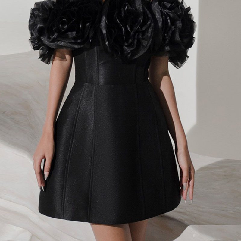 Sleeveless Bra Super Short And Gorgeous