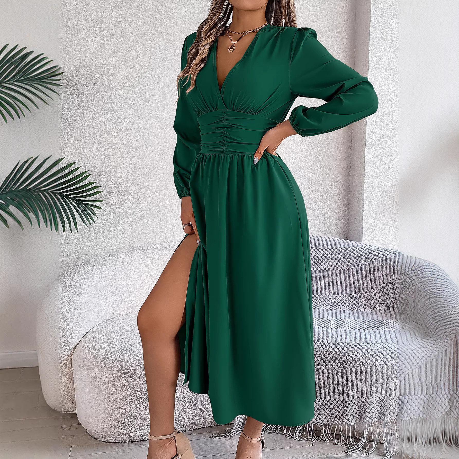Solid-color V-neck Long-sleeve Split Dress