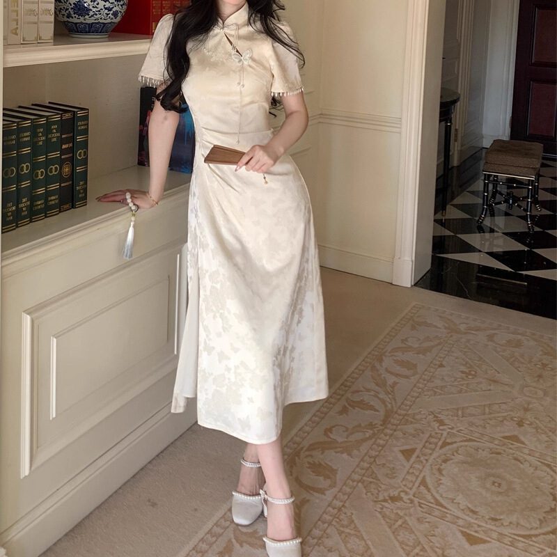 Buy Women's Clothing Online | Buy Trending Dresses for Women