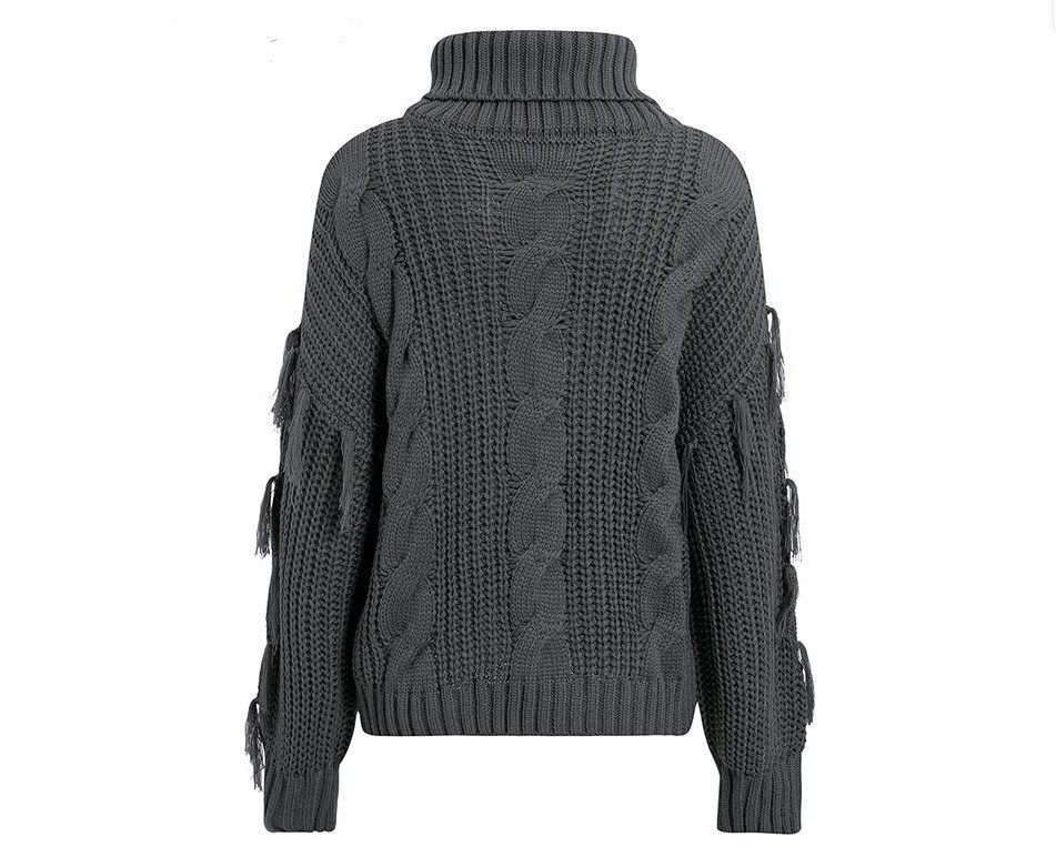 Sweater with tassel