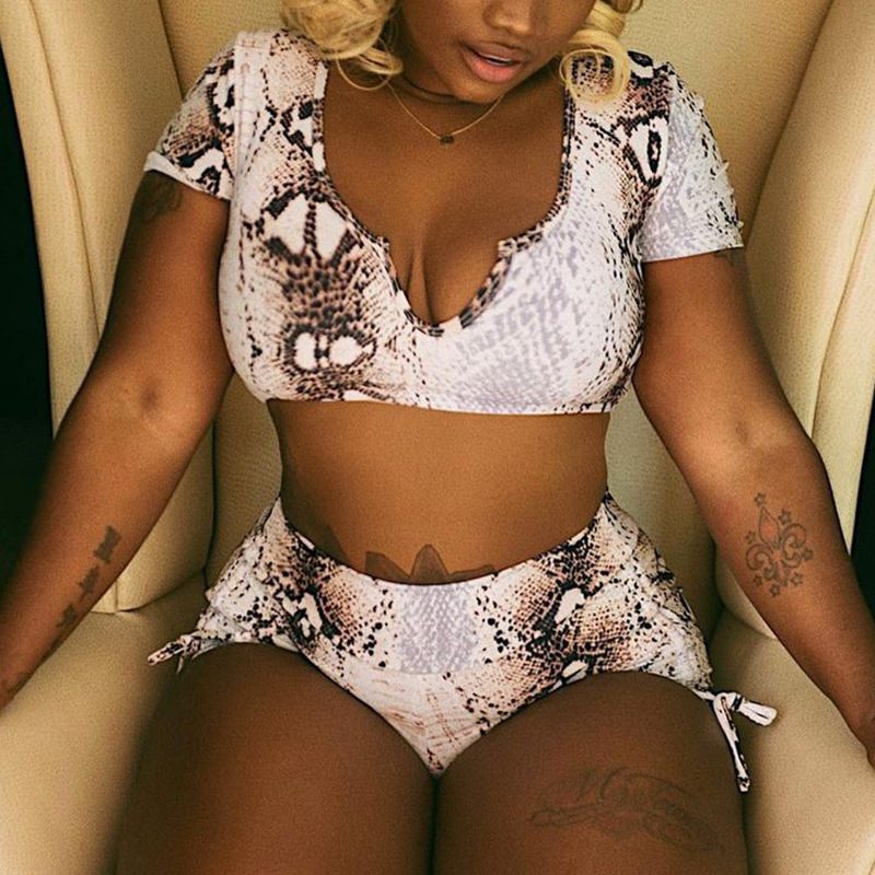 Buy Women's Clothing Online | Buy Trending Dresses for Women Buy Women's Clothing Online | Buy Trending Dresses for Women