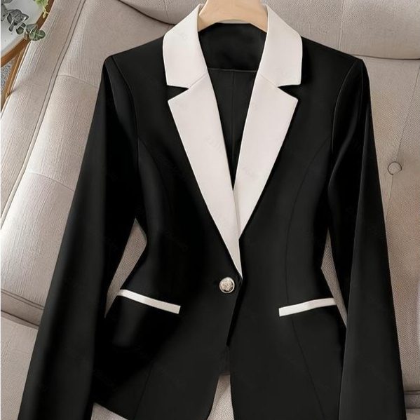 Women's Black And White Contrast Lapel Single Button Suit Top