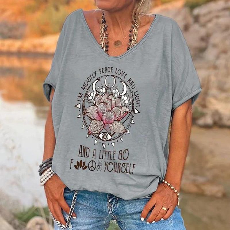 Buy Women's Clothing Online | Buy Trending Dresses for Women Loose V-neck Short Sleeve Digital Printed T-shirt