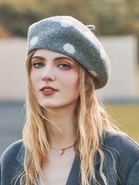 Women's Versatile Retro Warm Thickened Painter's Hat