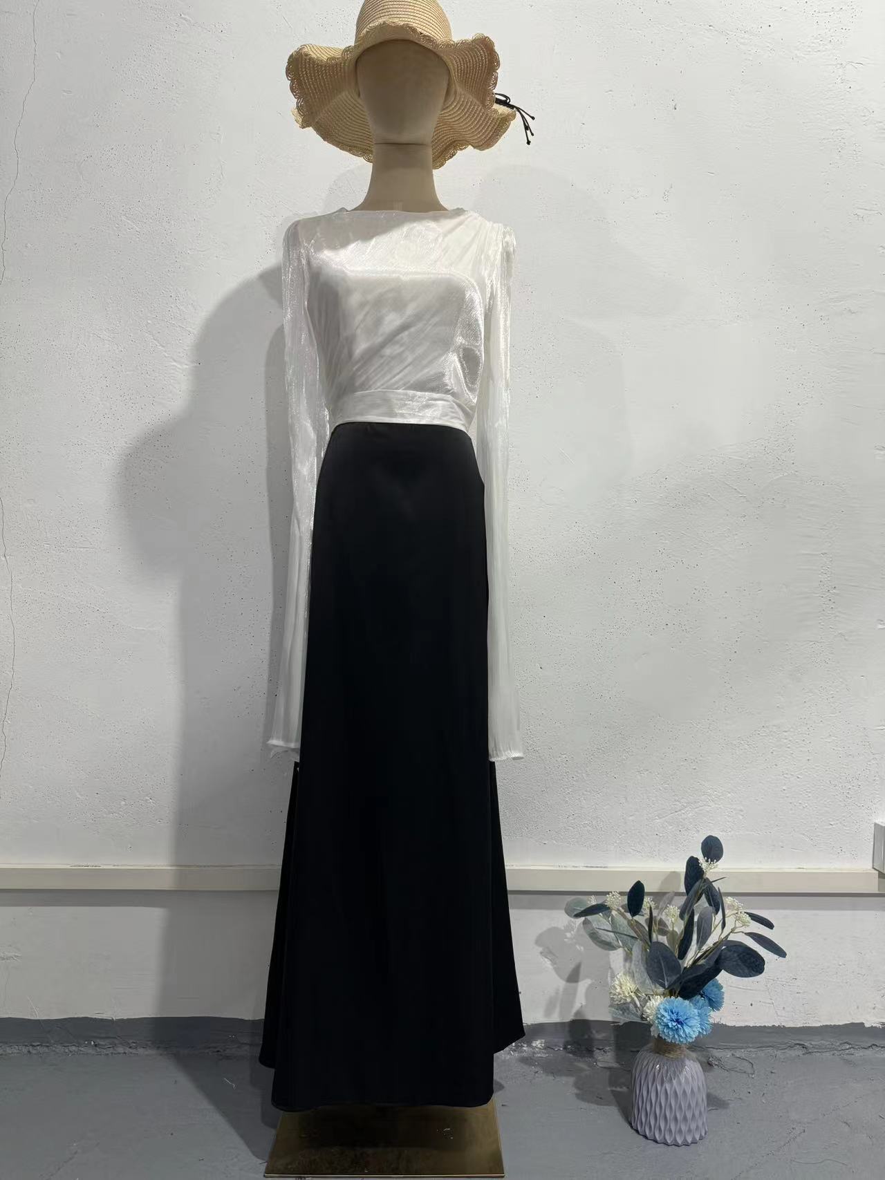 Buy Women's Clothing Online | Buy Trending Dresses for Women Buy Women's Clothing Online | Buy Trending Dresses for Women