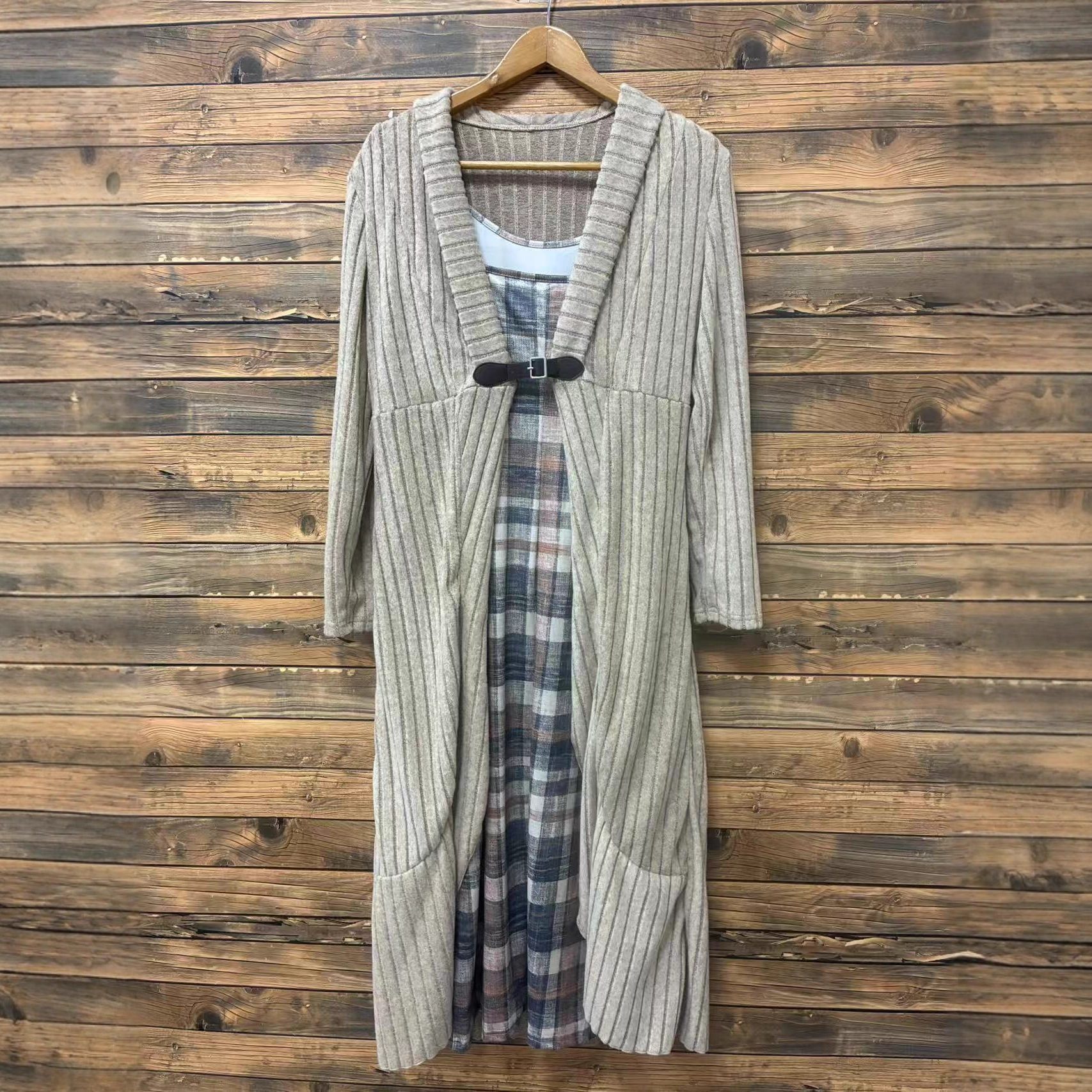 Autumn & Winter Pleated Cardigan Trench Coat with Shawl – Knitted Coat Dress Suit for Women