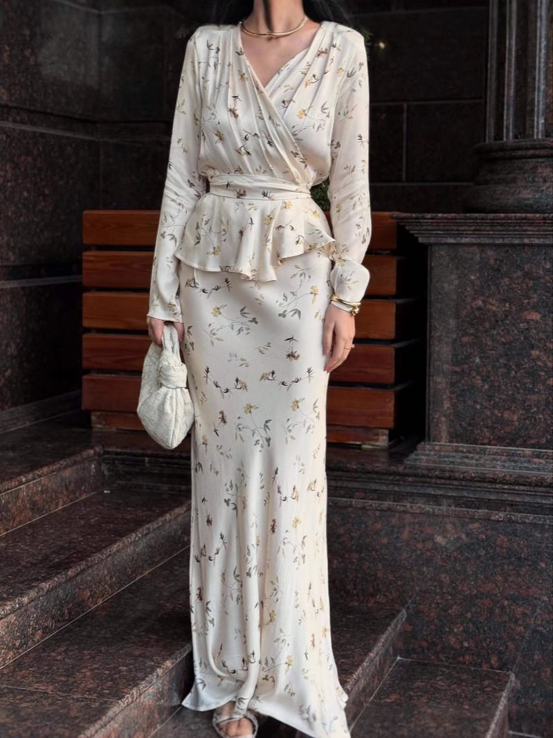 Women's Sexy Soft Long Sleeve V-neck Elegant Dress