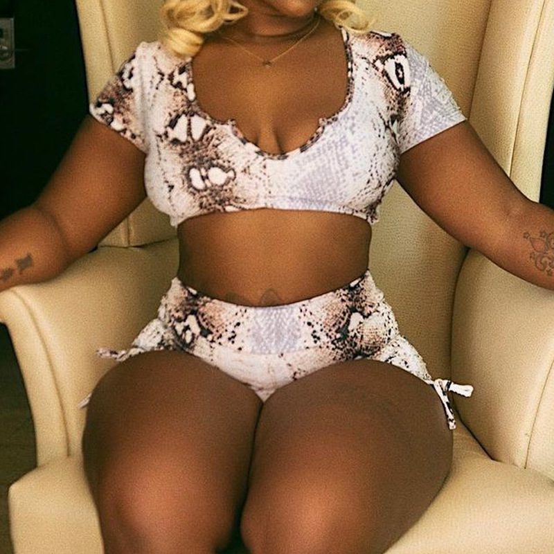 Buy Women's Clothing Online | Buy Trending Dresses for Women Buy Women's Clothing Online | Buy Trending Dresses for Women