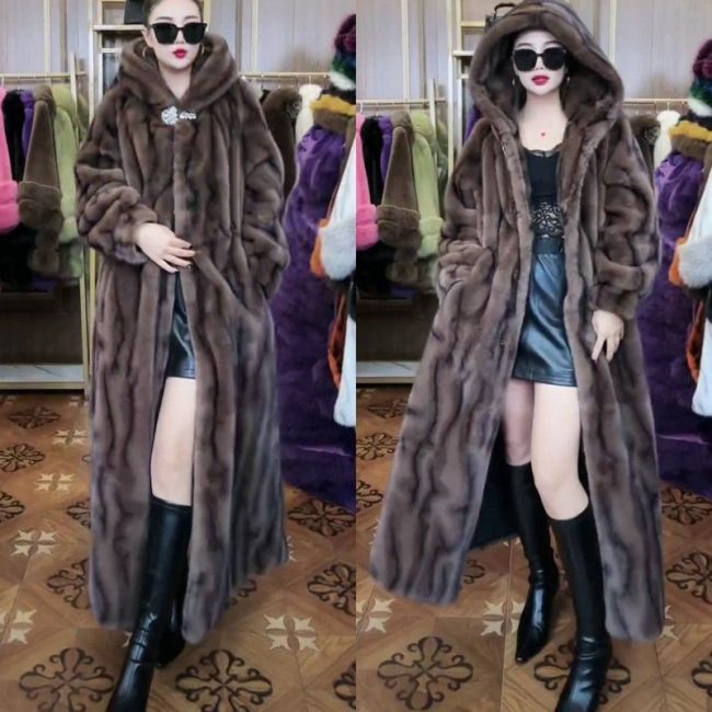 Loose Plus Size Long Leopard Print Fur Coat