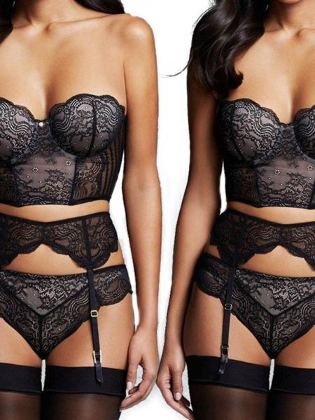 Lace underwear set