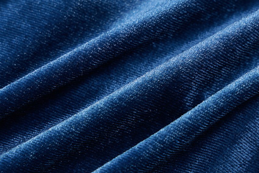 Hooded Top With Zpper And Pleated Pants