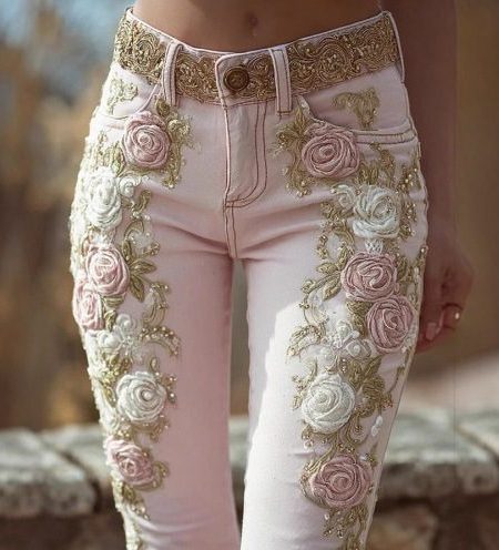 Women's Retro Pink Rose Embroidered Artistic Printed Jeans Elegant