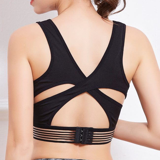 Plus size fitness sports bra