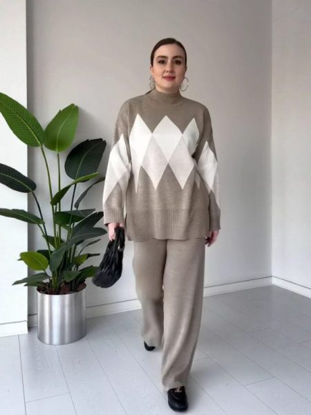 Women's Knit Round Neck Sweater Set