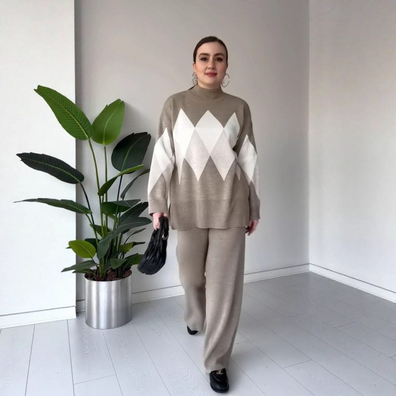 Buy Women's Clothing Online | Buy Trending Dresses for Women