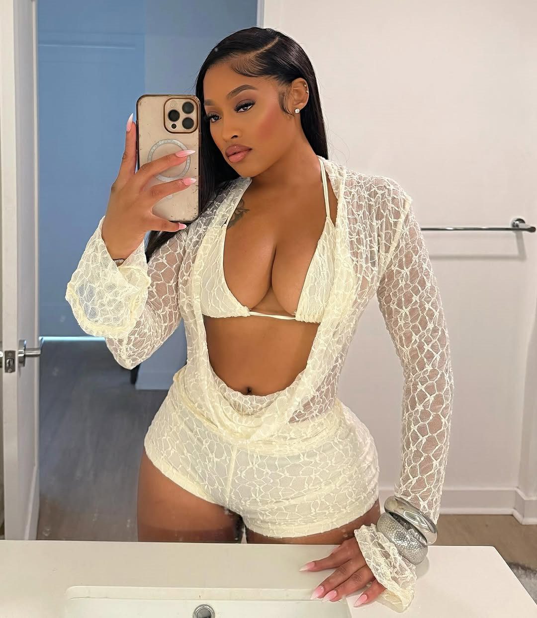 b6774ab0 1e9d 4671 9bfd 574f79faa2b8.jpg