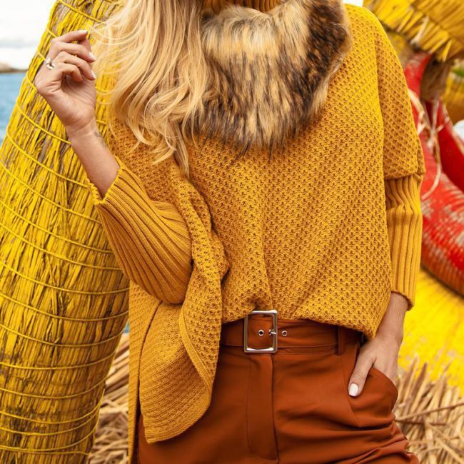 Ladies Turtleneck Bat Sweater Sweater Knitwear