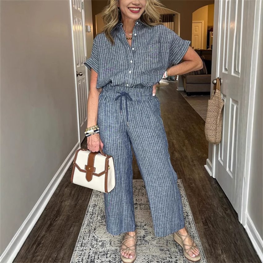 Women's Striped Suit Lapel Short Sleeve Straight Idle Style Trousers