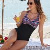 One-piece Stitching Contrast Color Bikini Conservative Cover Belly Multicolor