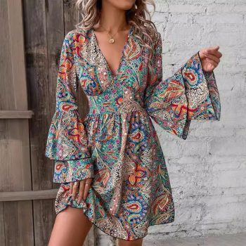 Elegant Women's Paisley Print V-neck Trumpet Sleeve Dress