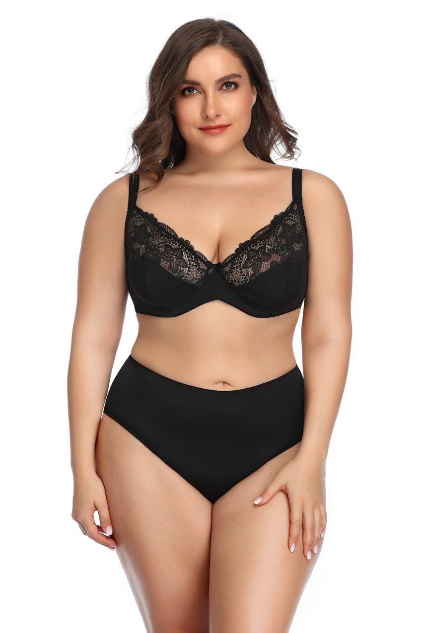 Large size women's bra with steel ring