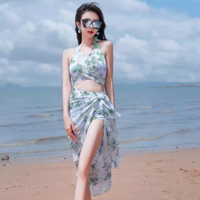 Vacation Seaside Hot Spring Women's Split Bikini Three-piece Swimsuit