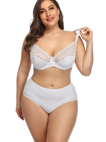 Large size women's bra with steel ring