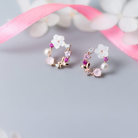Diamond flower pearl earrings