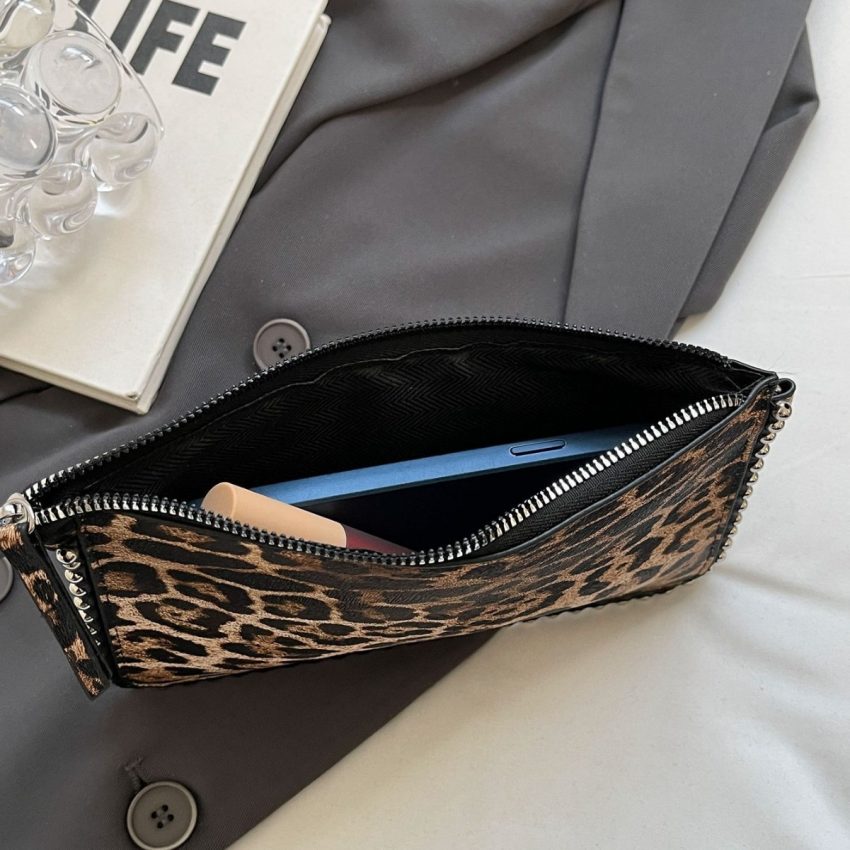 Western Style Niche Casual Crossbody Underarm Women's Bag