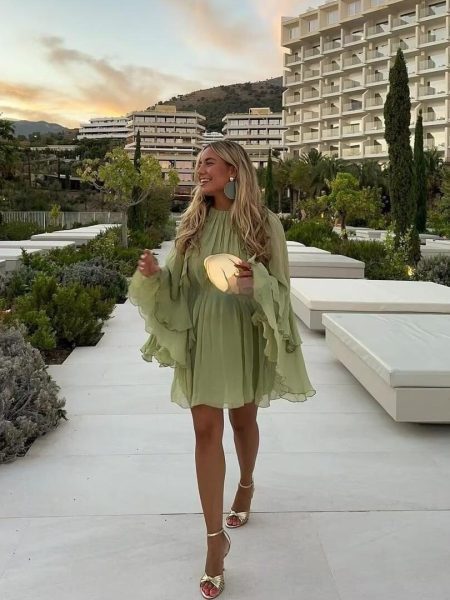 Women's Gentle Chiffon Laminated Ruffled Dress