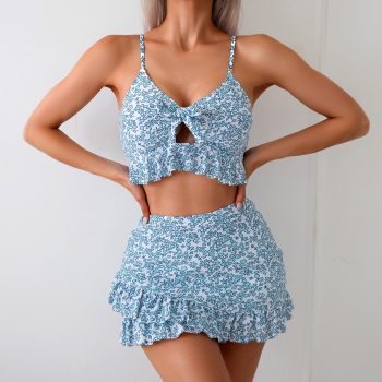Floral Bow Ruffled Spaghetti Straps Briefs Split Bikini Three-piece Set